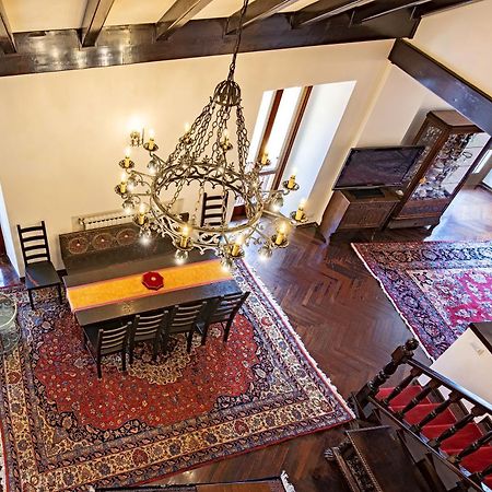 Elegant Historic Large House On Lake Como Leilighet Gravedona Eksteriør bilde